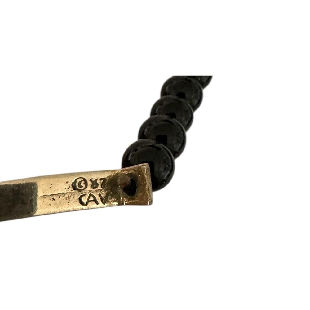 Alice Caviness Signed ‘87 Brass Lounging Panther Necklace Black Glass Beads 20” - Picture 6 of 8